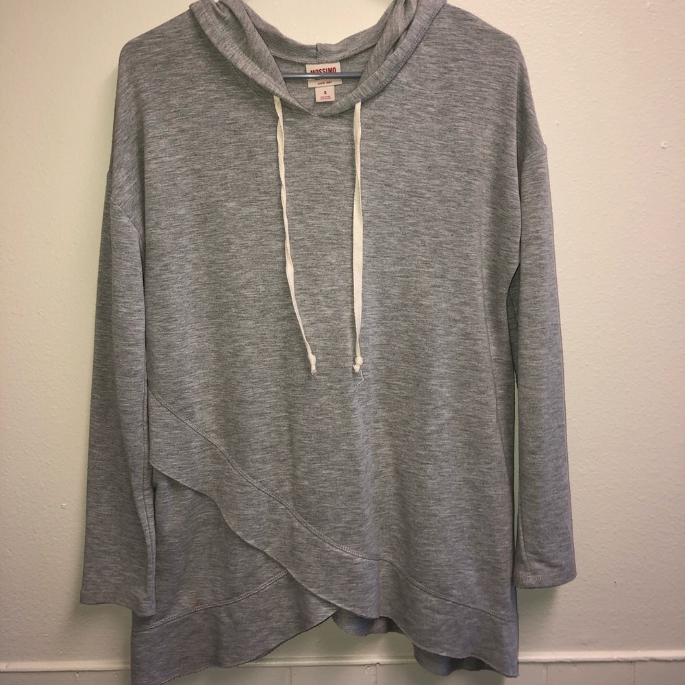 Lightweight grey sweatshirt